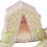 Load image into Gallery viewer, Exquisite luxury pet bed for dogs and cats featuring orthopedic comfort, handmade in Europe with baroque designer details, glamorous high-end customizable pet furniture by Aposentis. €370.00