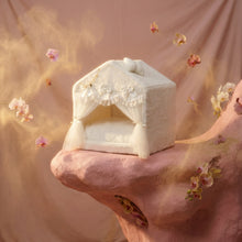 Load image into Gallery viewer, Exquisite luxury pet bed for dogs and cats featuring orthopedic comfort, handmade in Europe with baroque designer details, glamorous high-end customizable pet furniture by Aposentis. €350.00