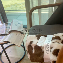 Load image into Gallery viewer, Exquisite luxury pet bed for dogs and cats featuring orthopedic comfort, handmade in Europe with baroque designer details, glamorous high-end customizable pet furniture by Aposentis. €45.00