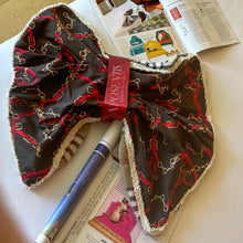 Load image into Gallery viewer, The H Blanket