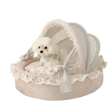 Load image into Gallery viewer, Exquisite luxury pet bed for dogs and cats featuring orthopedic comfort, handmade in Europe with baroque designer details, glamorous high-end customizable pet furniture by Aposentis. €570.00