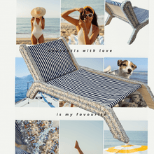 Load image into Gallery viewer, Exquisite luxury pet bed for dogs and cats featuring orthopedic comfort, handmade in Europe with baroque designer details, glamorous high-end customizable pet furniture by Aposentis. €125.00