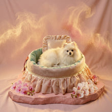 Load image into Gallery viewer, Exquisite luxury pet bed for dogs and cats featuring orthopedic comfort, handmade in Europe with baroque designer details, glamorous high-end customizable pet furniture by Aposentis. €400.00
