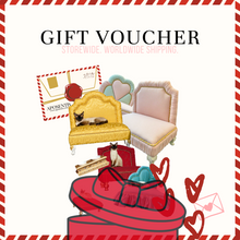 Load image into Gallery viewer, Exquisite luxury pet bed for dogs and cats featuring orthopedic comfort, handmade in Europe with baroque designer details, glamorous high-end customizable pet furniture by Aposentis. €95.00
